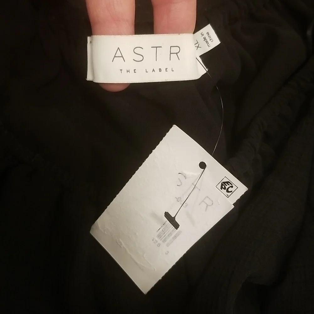💕ASTR THE LABEL💕 Tie Waist Balloon Sleeve Top ~ Black Large XL NWOT
